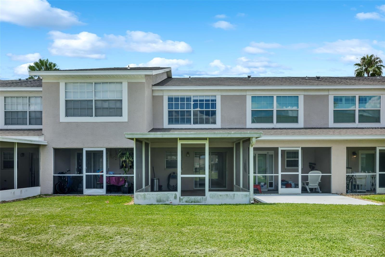 THE TOWNHOMES AT KENSINGTON PHASE E - Residential