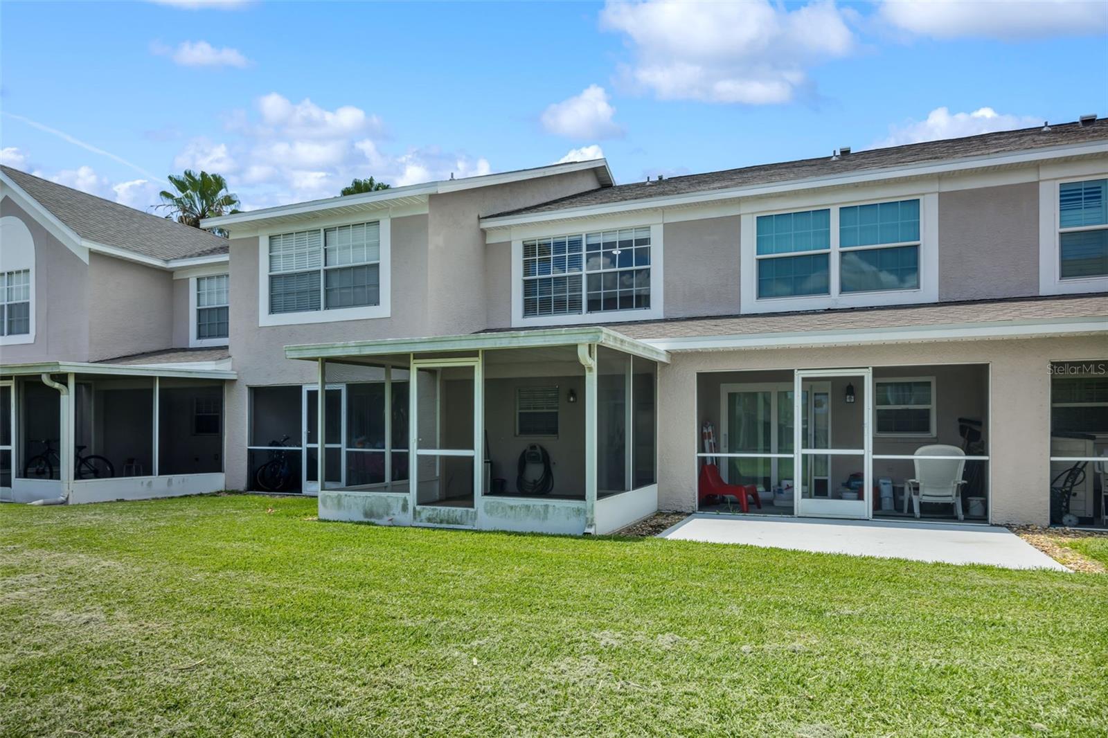 THE TOWNHOMES AT KENSINGTON PHASE E - Residential