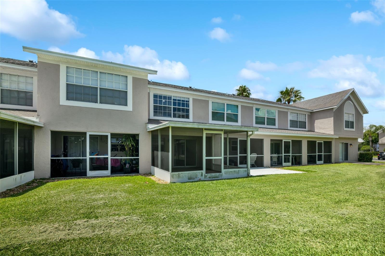 THE TOWNHOMES AT KENSINGTON PHASE E - Residential