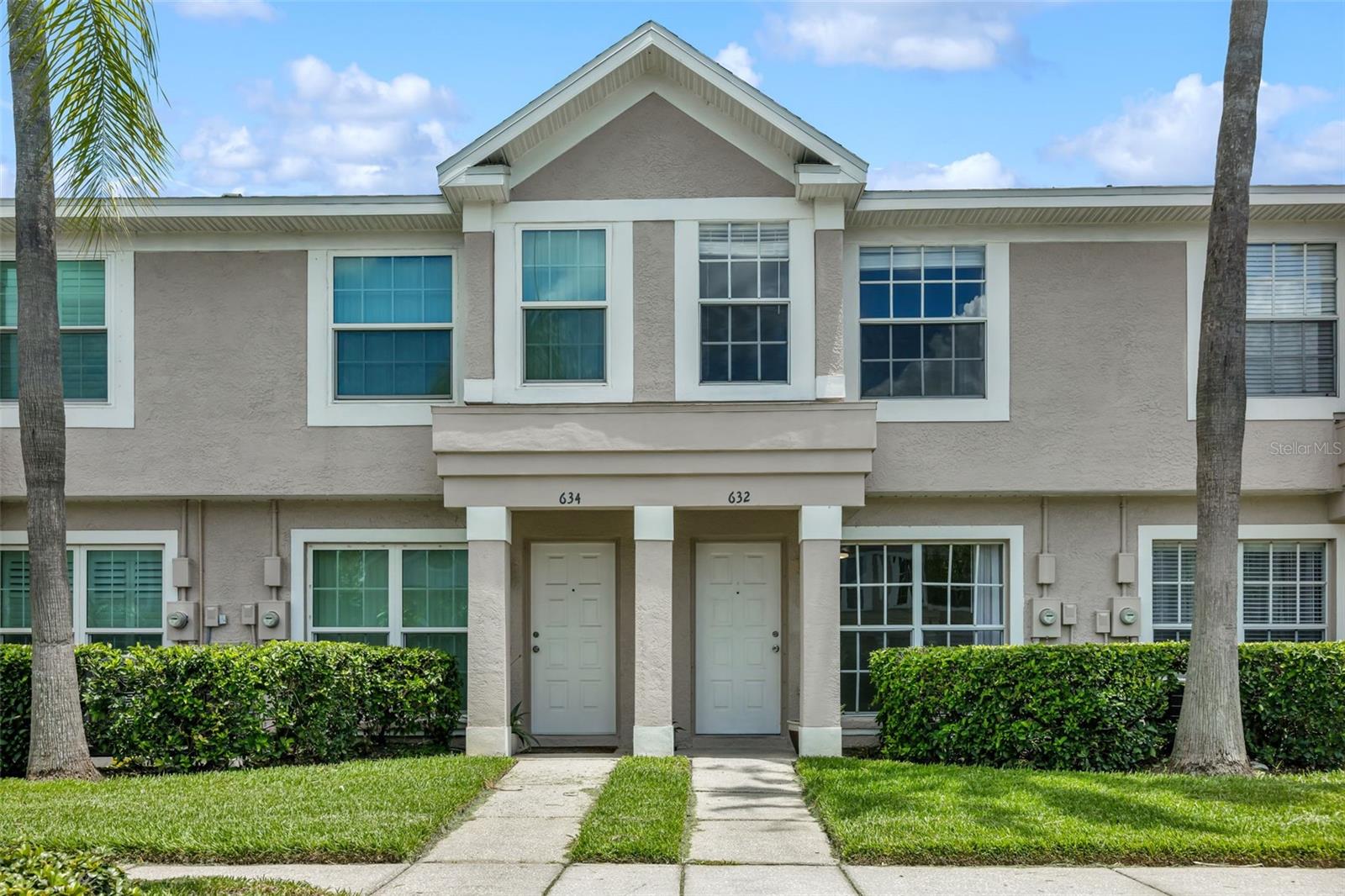 THE TOWNHOMES AT KENSINGTON PHASE E - Residential