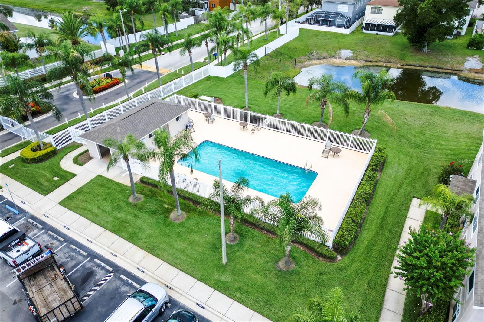 632 KENSINGTON LAKE CIR