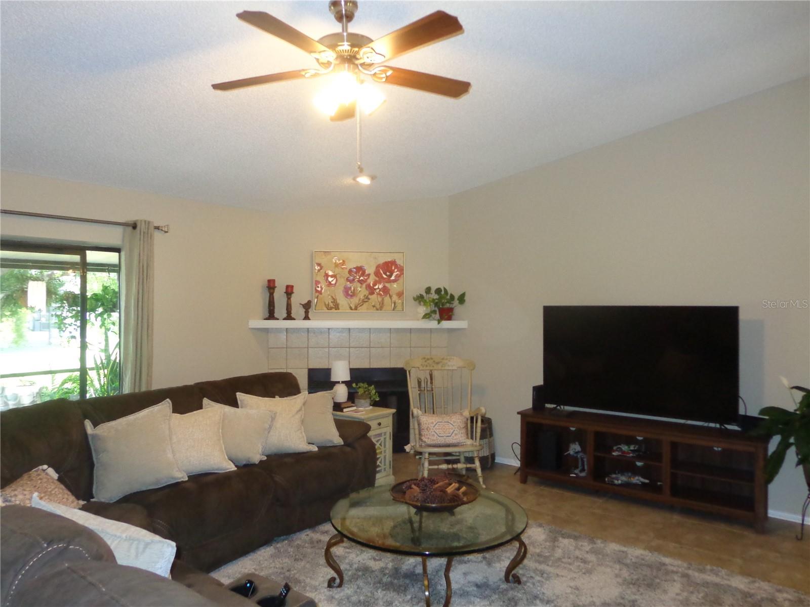 2475 WOOD OAK DRIVE