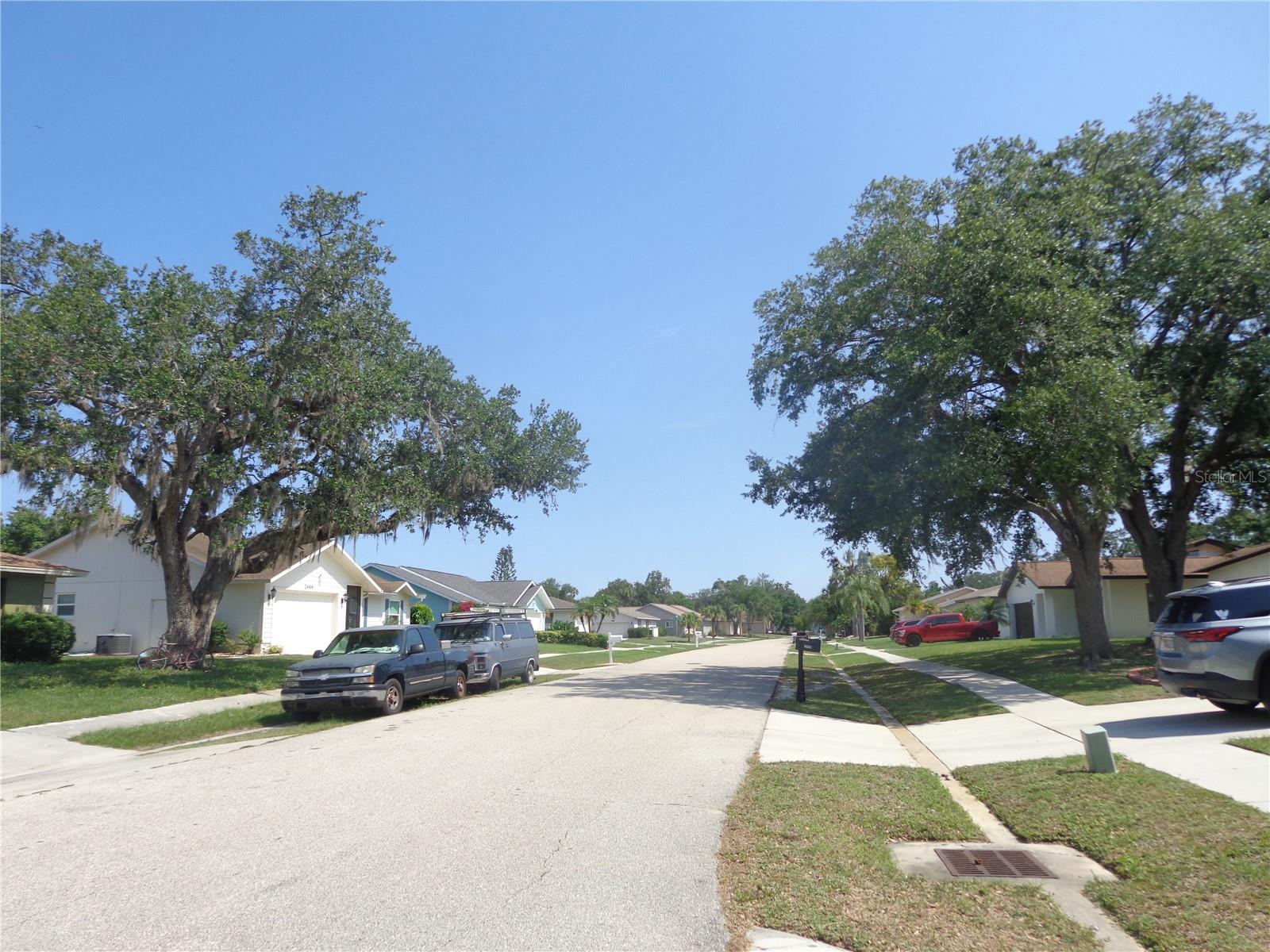 2475 WOOD OAK DRIVE