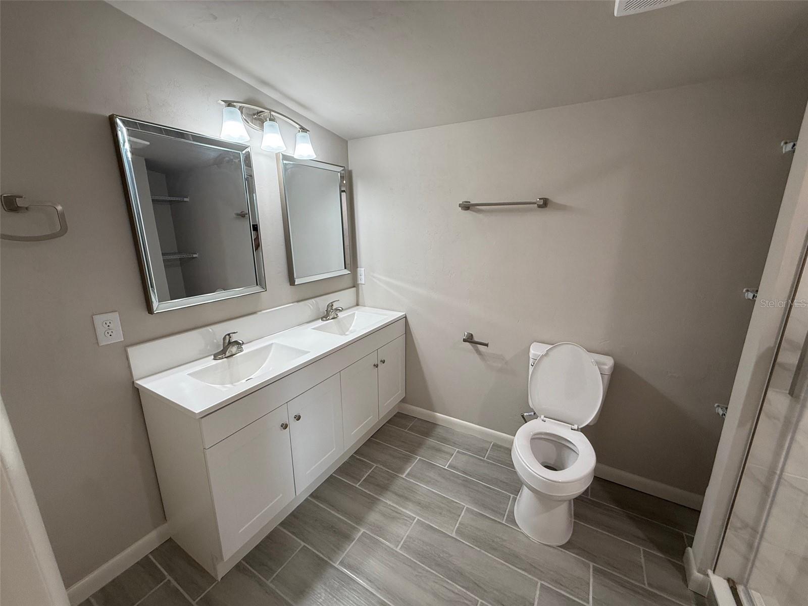 WOODLAND PARK - Residential