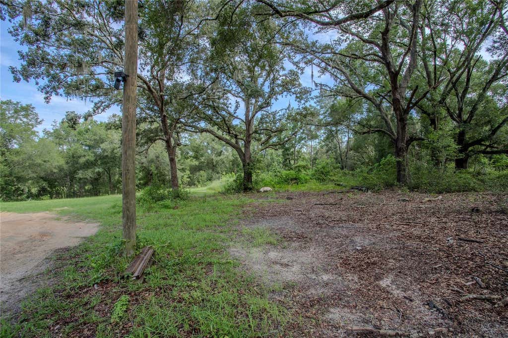 Photo of 1776 Anderson Lane, Lady Lake, FL 32159 (MLS # G5116083)