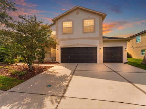 Photo of 14843 Heronglen Drive, Lithia, FL 33547 (MLS # TB8515497)