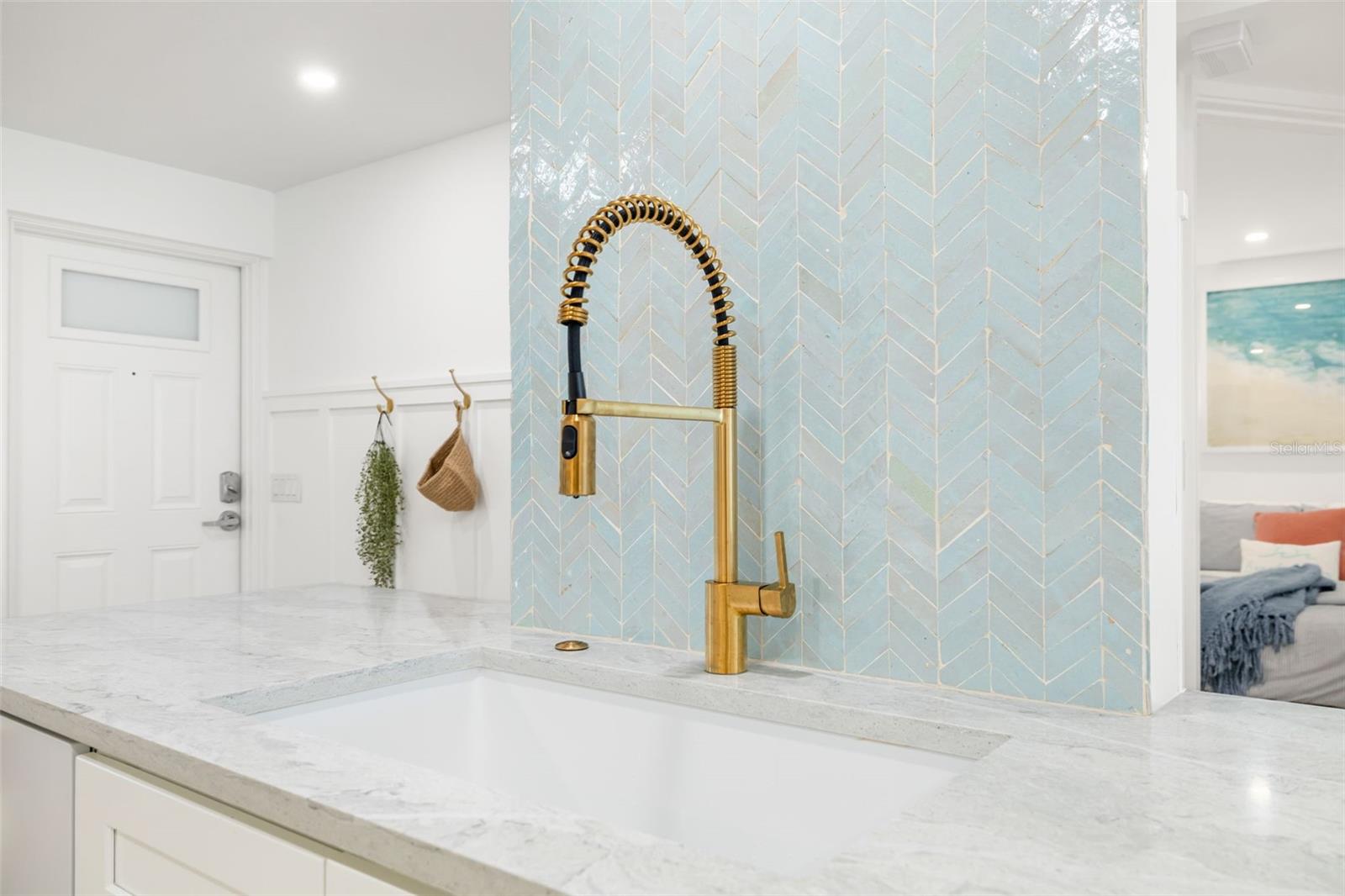 WHISPERING SANDS SEC 7 - Residential