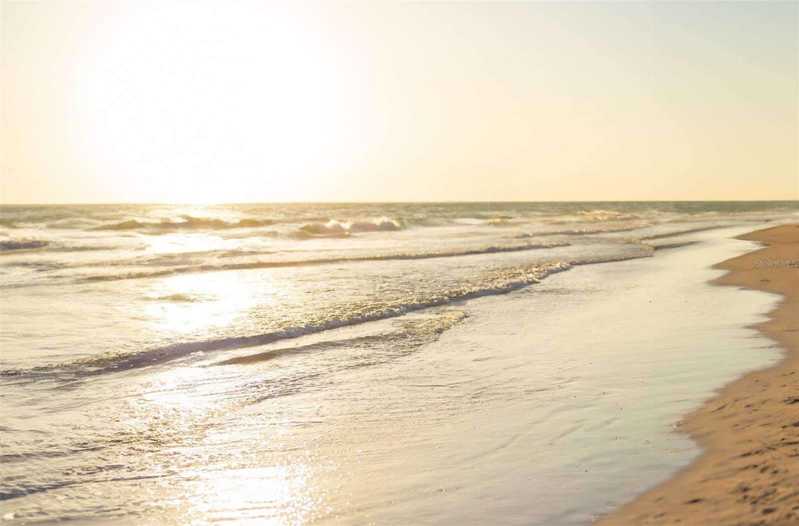 WHISPERING SANDS SEC 7 - Residential