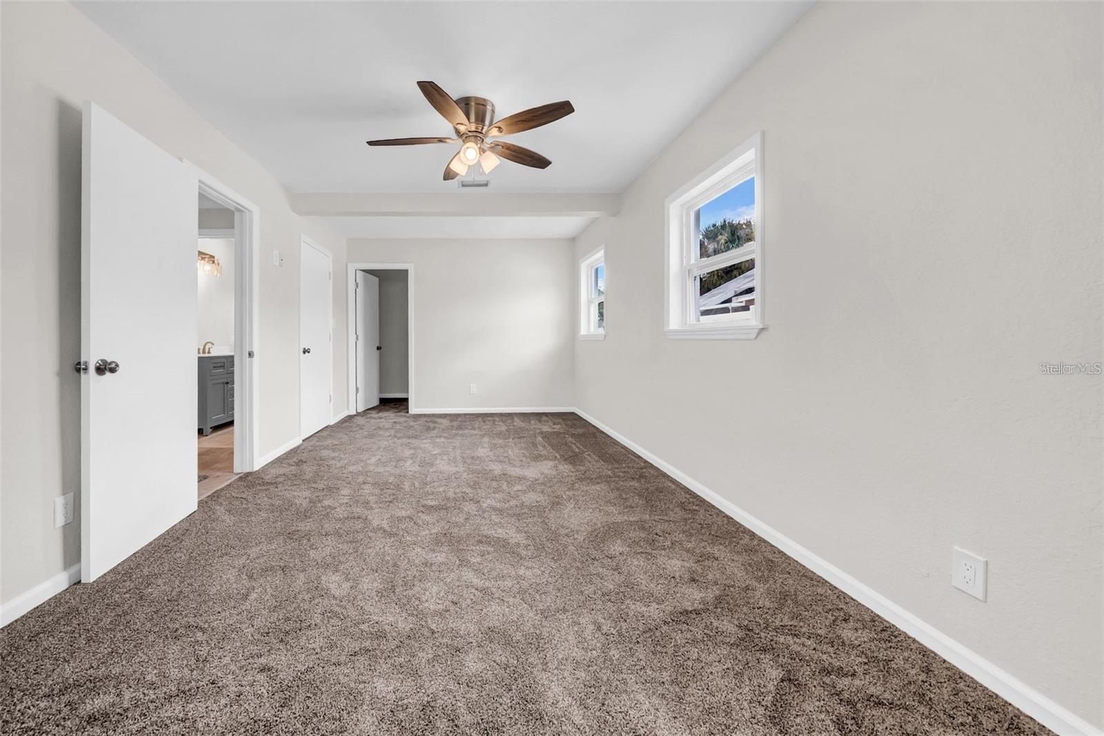 SUN-LIT SHORES - Residential Lease