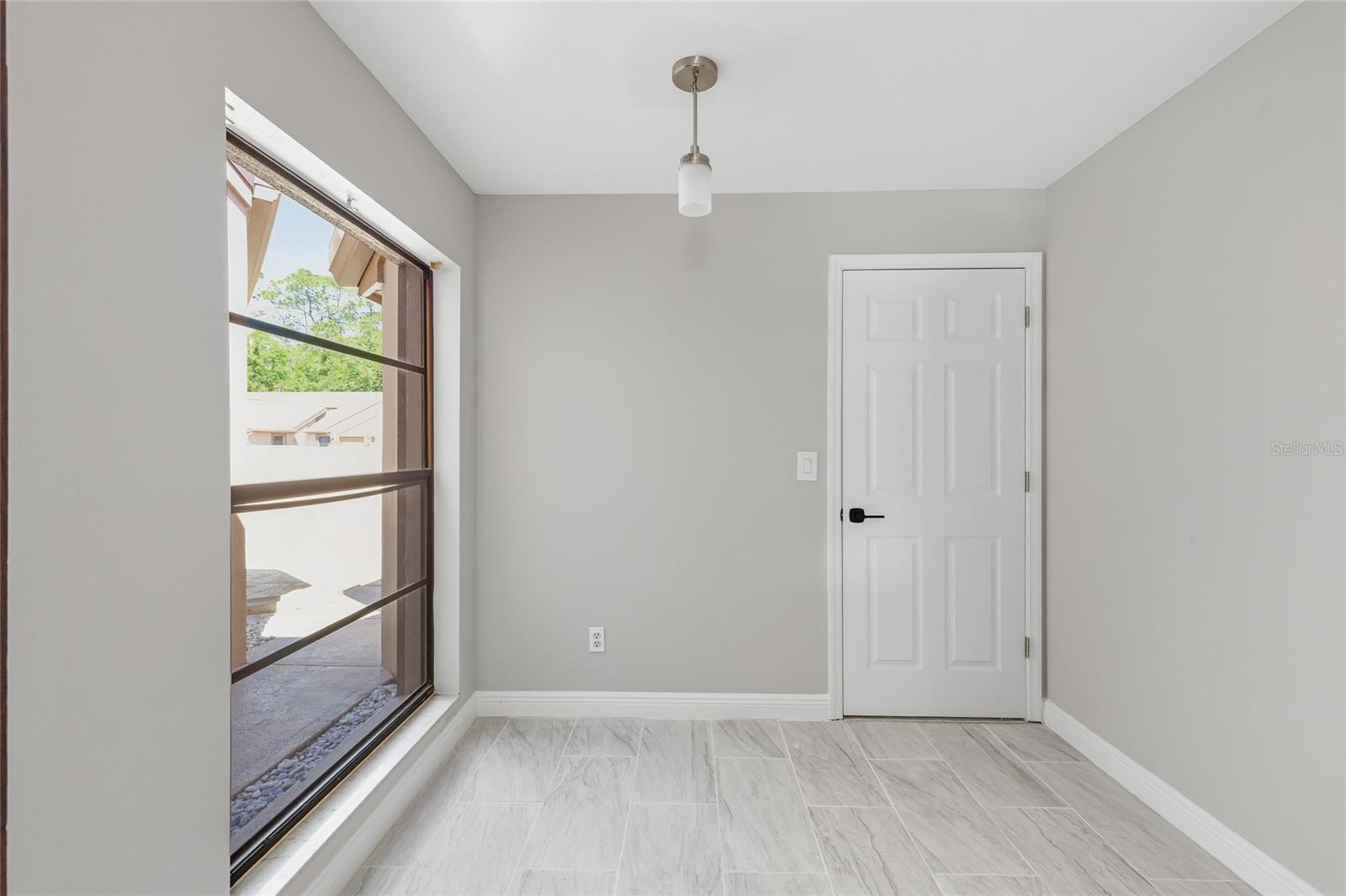 BROOKHAVEN - Residential