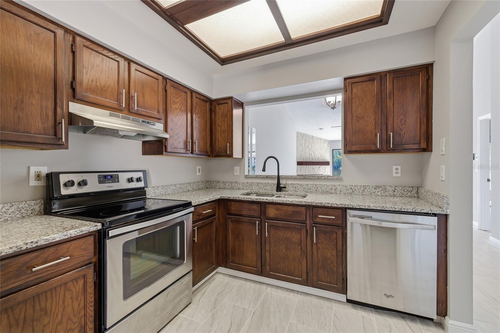 BROOKHAVEN - Residential