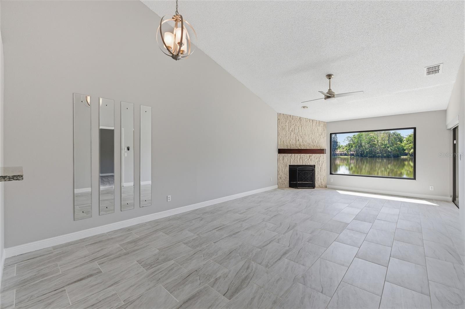 BROOKHAVEN - Residential