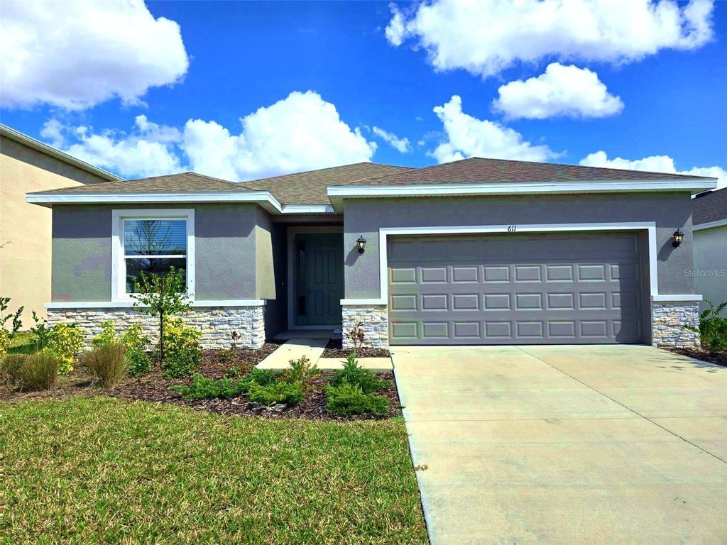 Photo of 611 160th Street E, Bradenton, FL 34212 (MLS # A4684937)