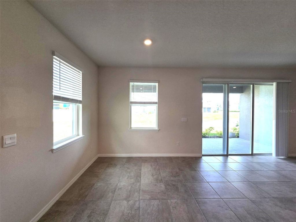 Photo of 611 160th Street E, Bradenton, FL 34212 (MLS # A4684937)