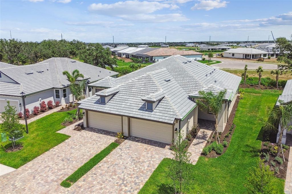 Photo of 18032 Cherished Loop, Lakewood Ranch, FL 34211 (MLS # R4909173)