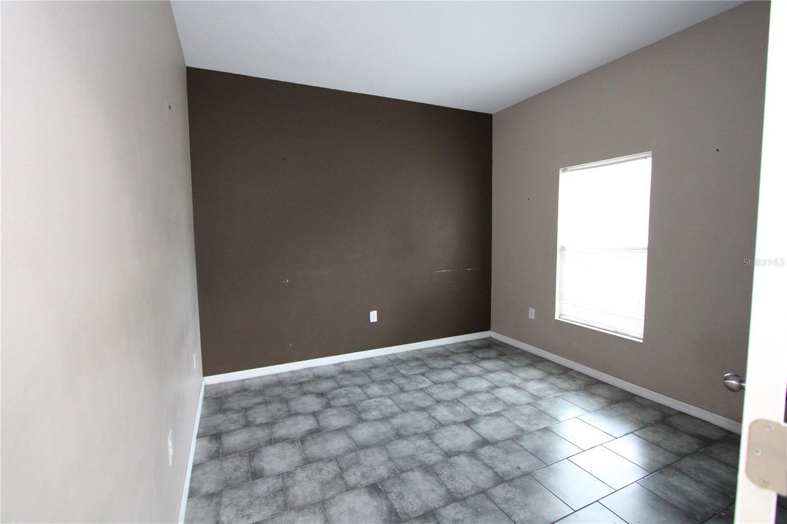 HIGHLAND MEADOWS PH 3 - Residential Lease