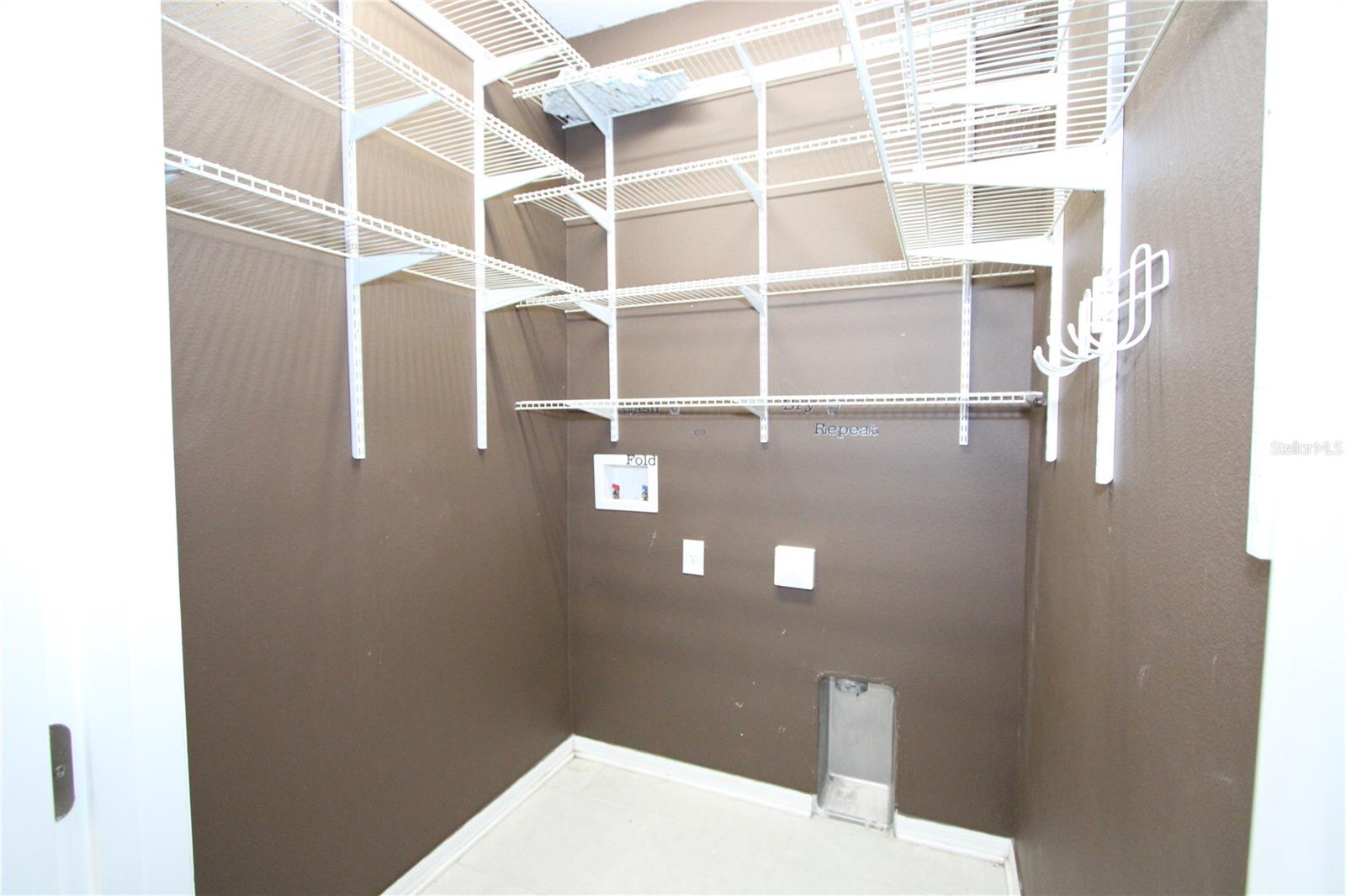 HIGHLAND MEADOWS PH 3 - Residential Lease