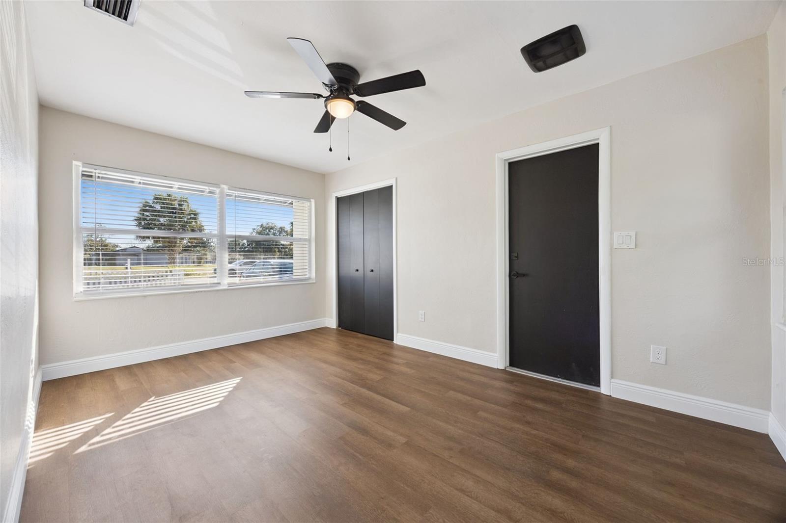 SUNSHINE GARDENS 2ND ADD - Residential