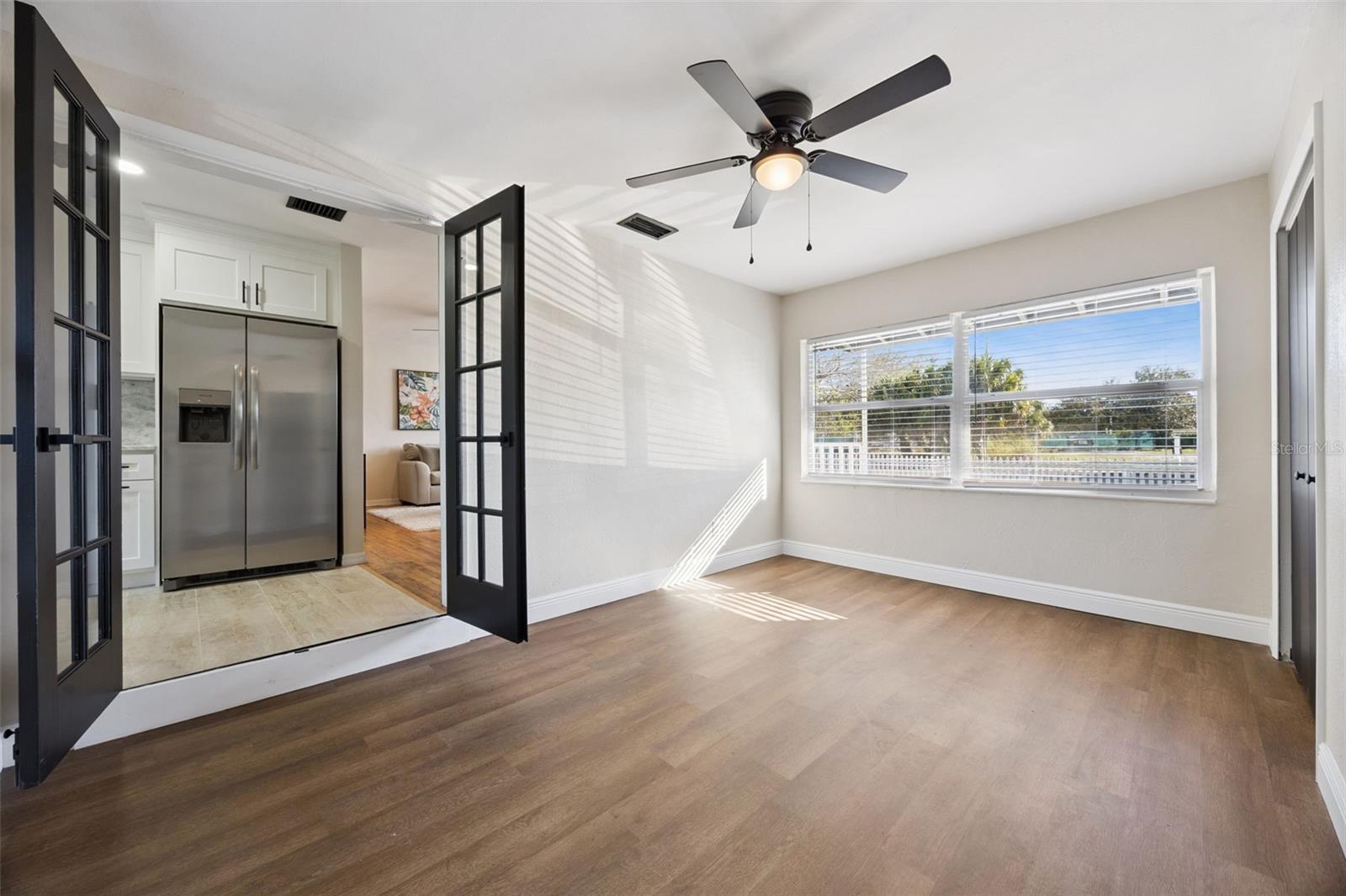 SUNSHINE GARDENS 2ND ADD - Residential