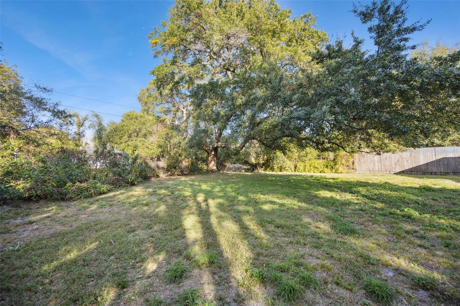 SUNSHINE GARDENS 2ND ADD - Residential