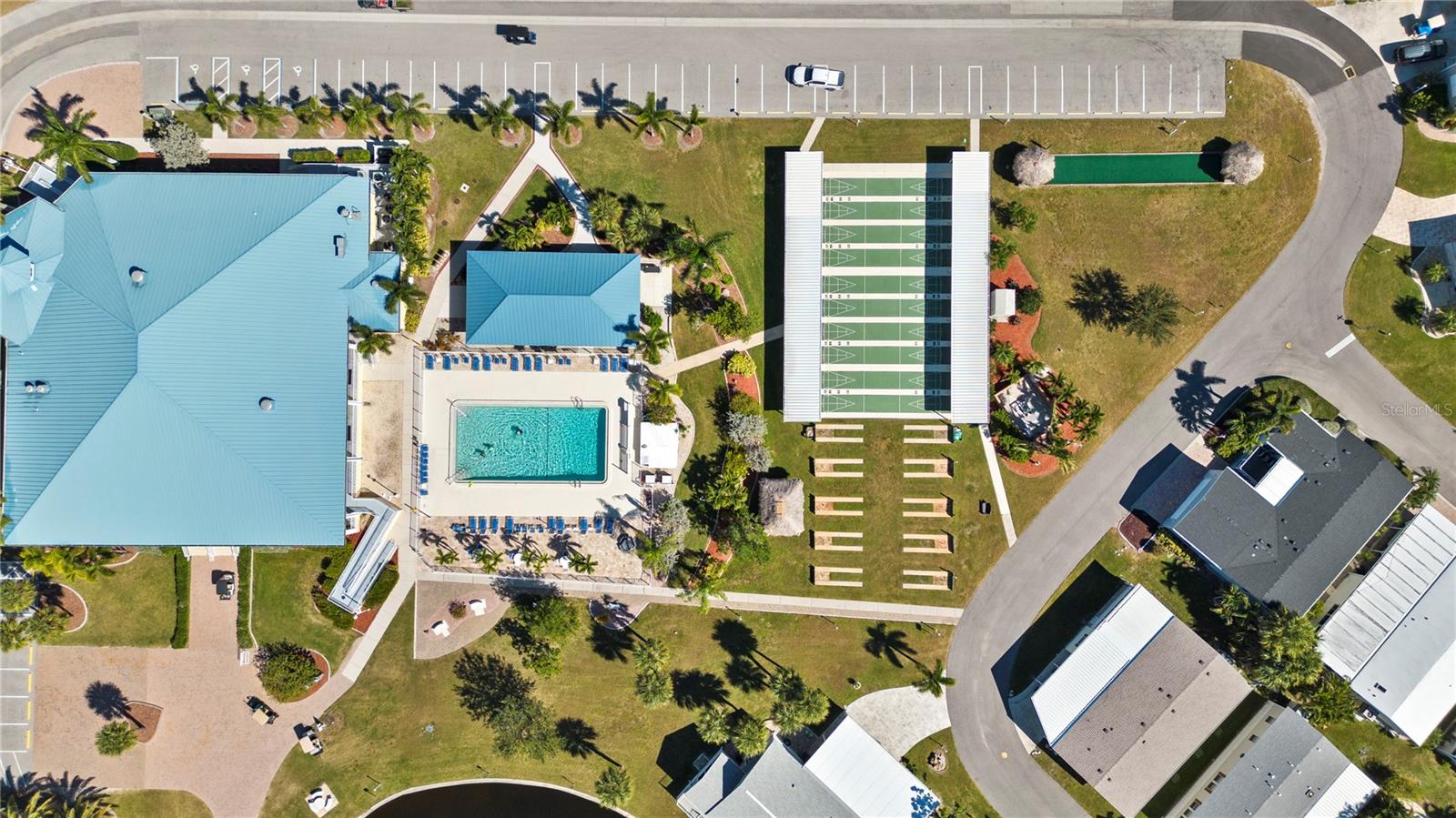 WINDMILL VILLAGE - Residential