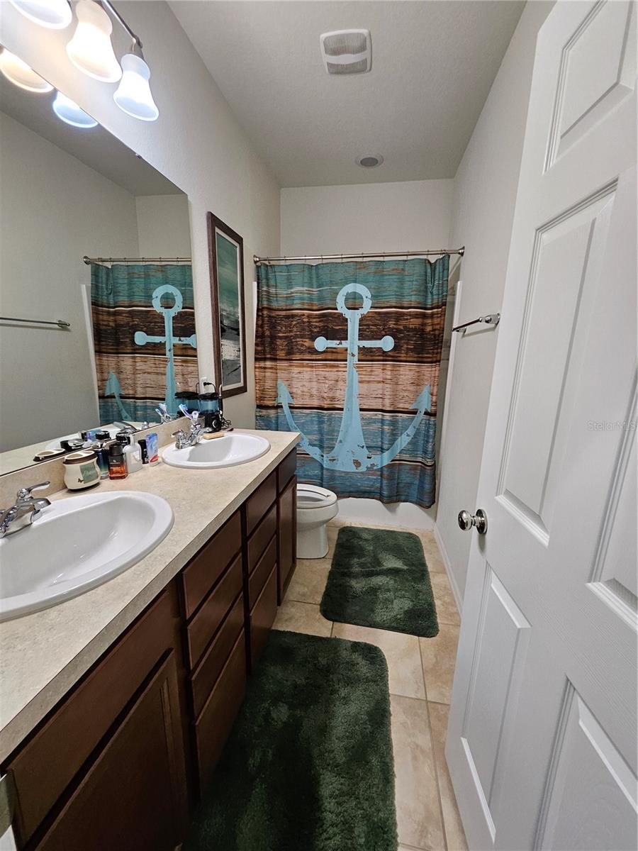 EAST LAKE PRESERVE PH 1 - Residential Lease