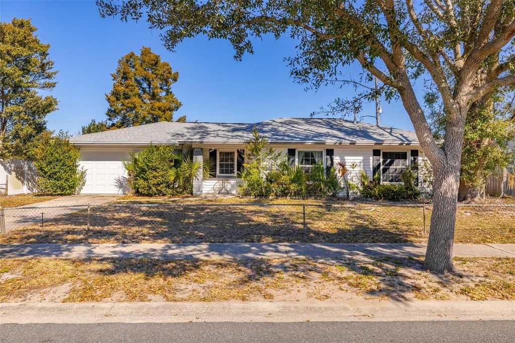Photo of 520 Jupiter Way, Casselberry, FL 32707 (MLS # O6379282)