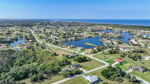 A home in PUNTA GORDA