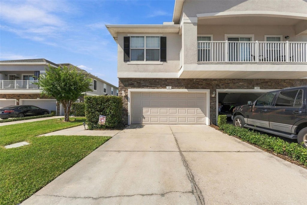 Photo of 2333 Tanbark Ridge Place, Plant City, FL 33563 (MLS # TB8553192)