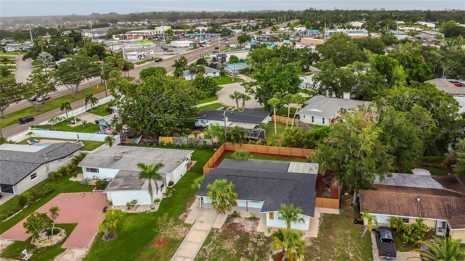 SOUTH GATE - Residential