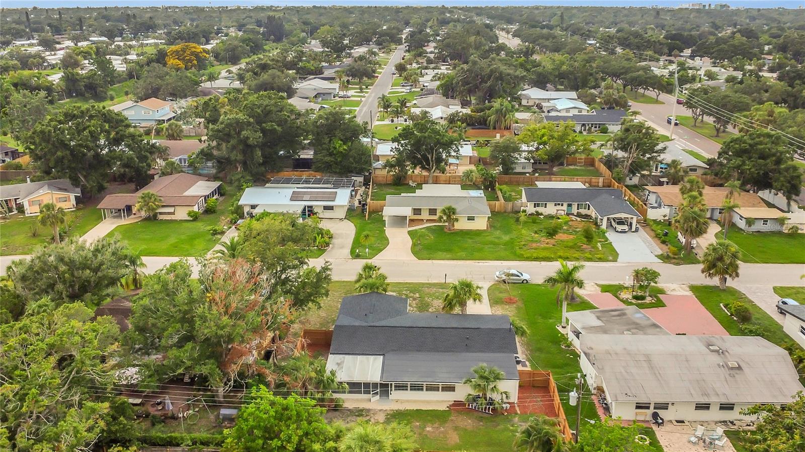 SOUTH GATE - Residential