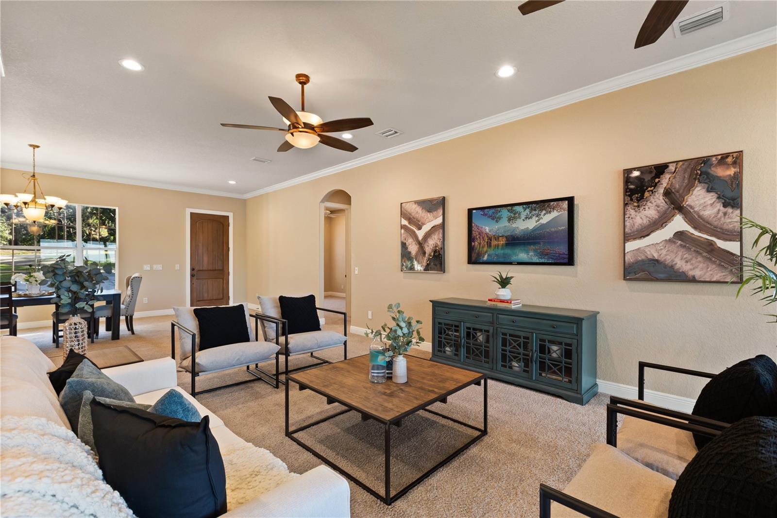 LAKEVIEW HEIGHTS - Residential Lease