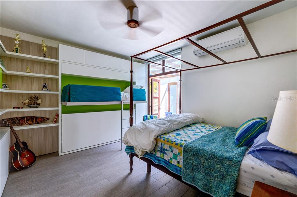 DORADO BEACH - Residential