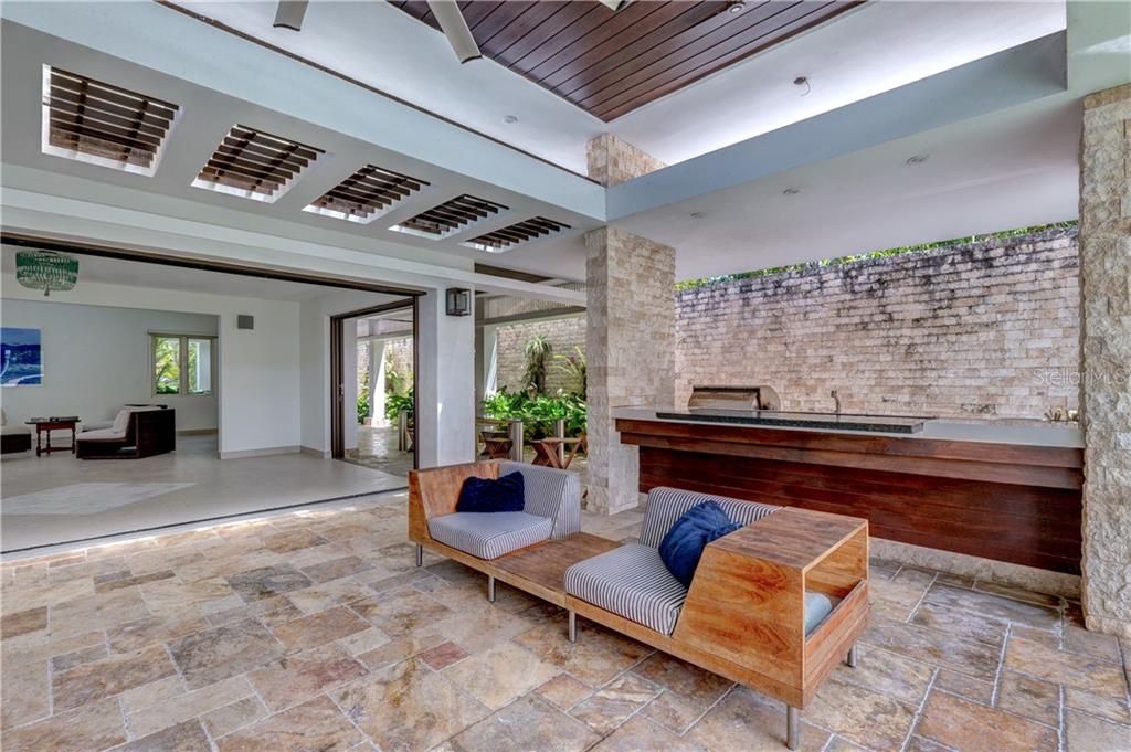DORADO BEACH - Residential