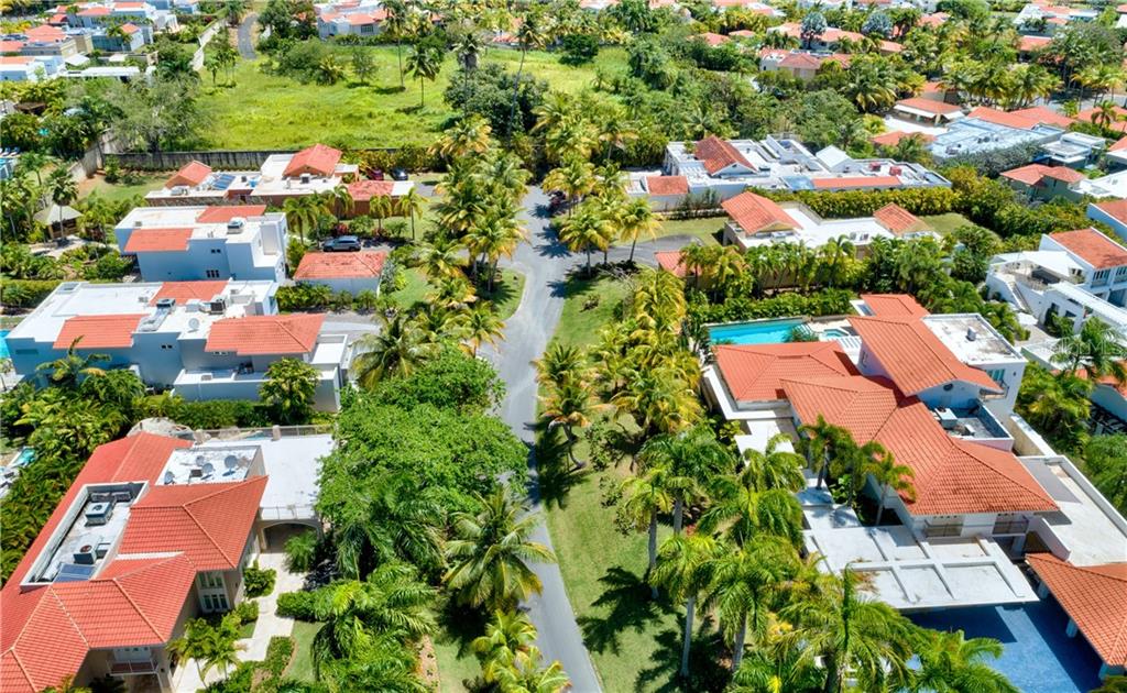 DORADO BEACH - Residential