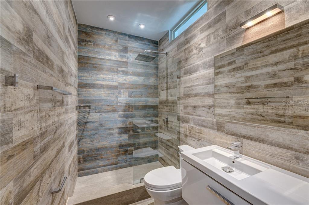 DORADO BEACH - Residential