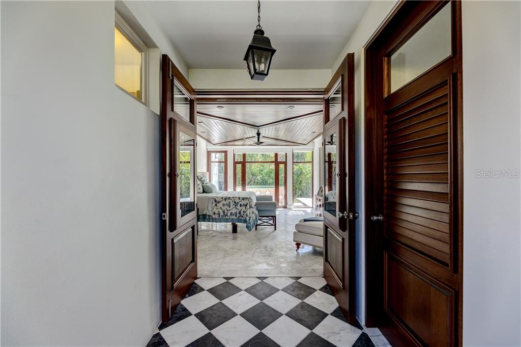 DORADO BEACH - Residential