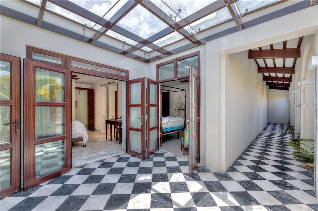 DORADO BEACH - Residential