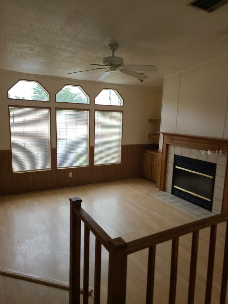 TROPICAL PARK UNIT 04 - Residential