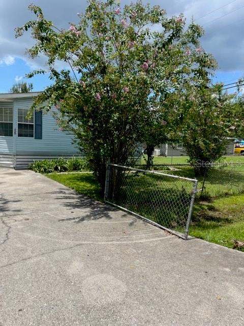 TROPICAL PARK UNIT 04 - Residential