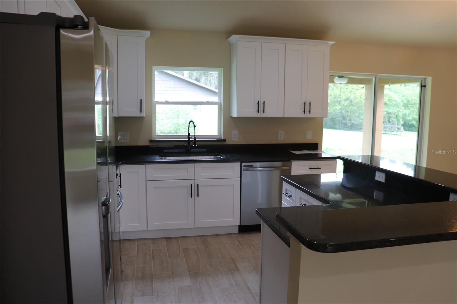 COUNTRY GARDENS - Residential