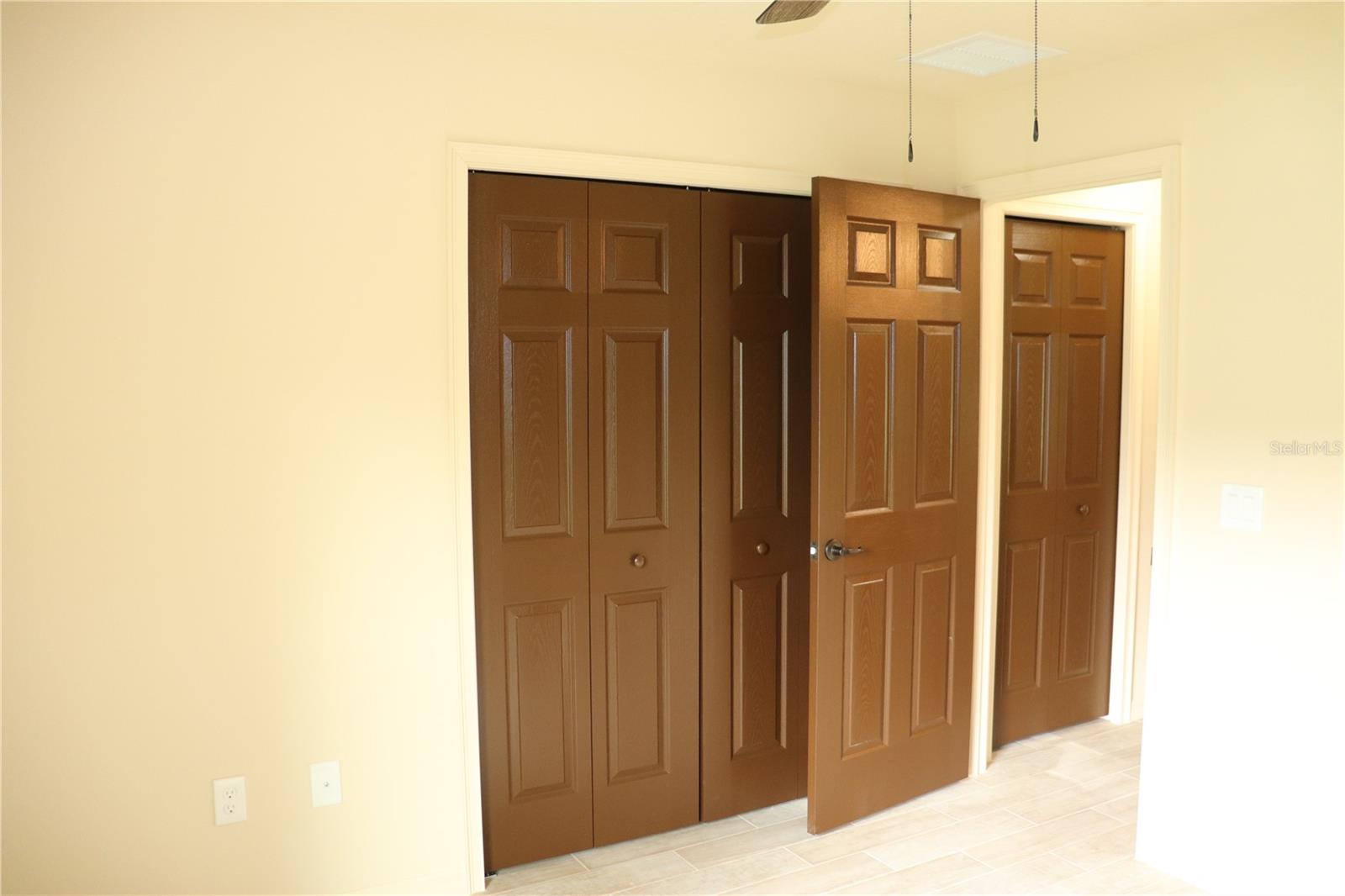 COUNTRY GARDENS - Residential