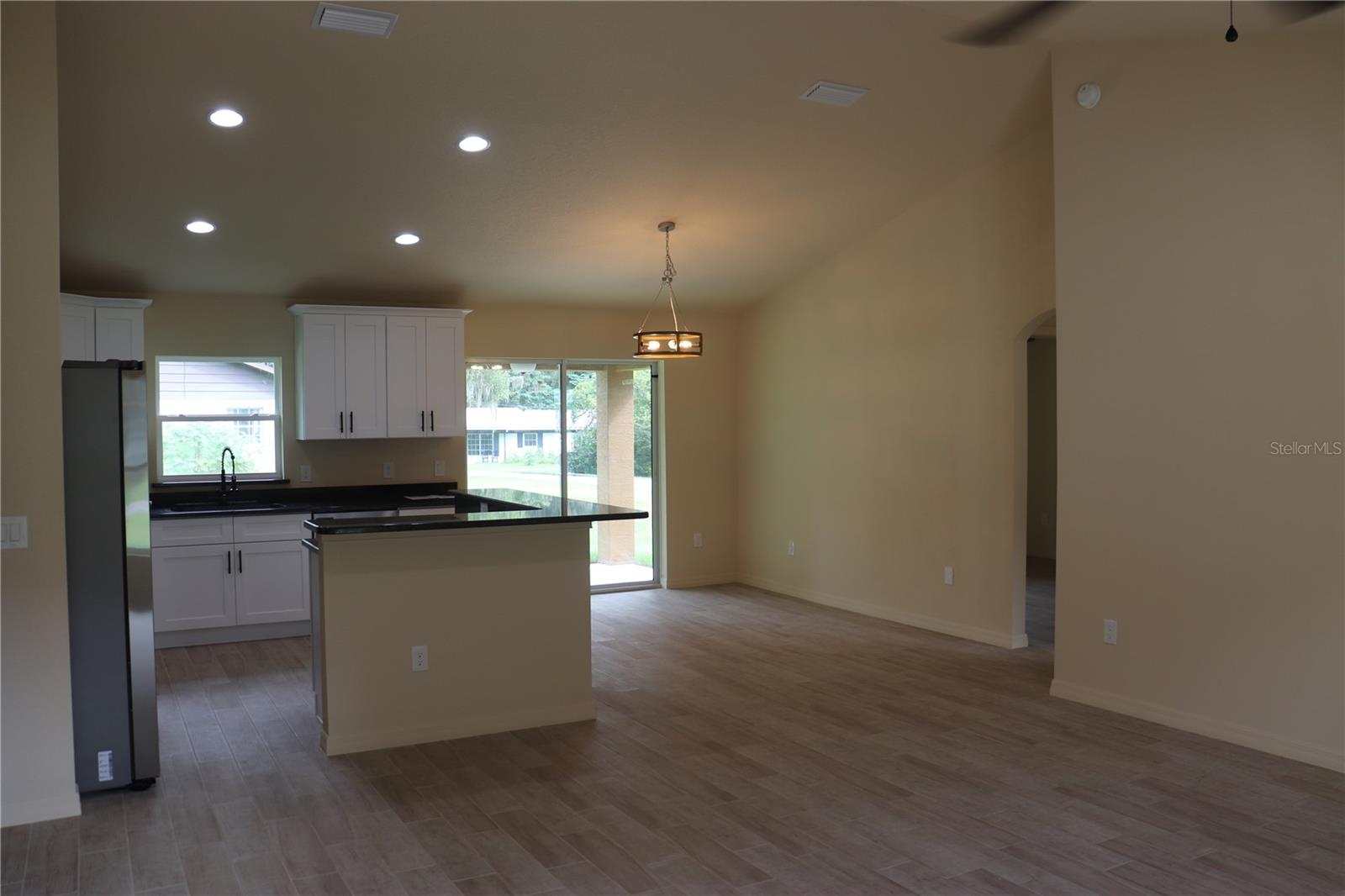 COUNTRY GARDENS - Residential