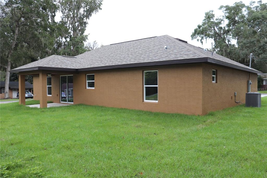 Photo of 317 SE 35th Street, Ocala, FL 34480 (MLS # OM711231)