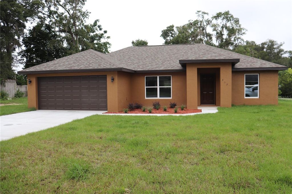 Photo of 317 SE 35th Street, Ocala, FL 34480 (MLS # OM711231)