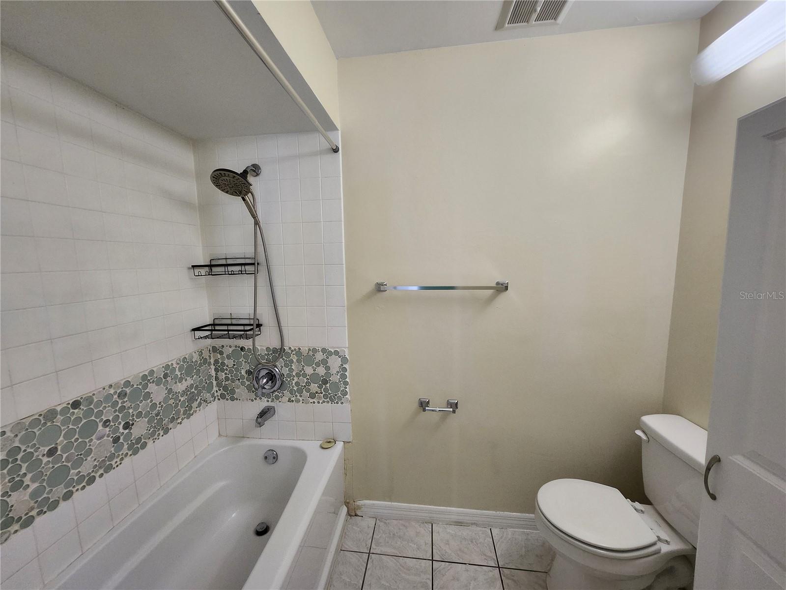 NORTHDALE SEC K - Residential Lease