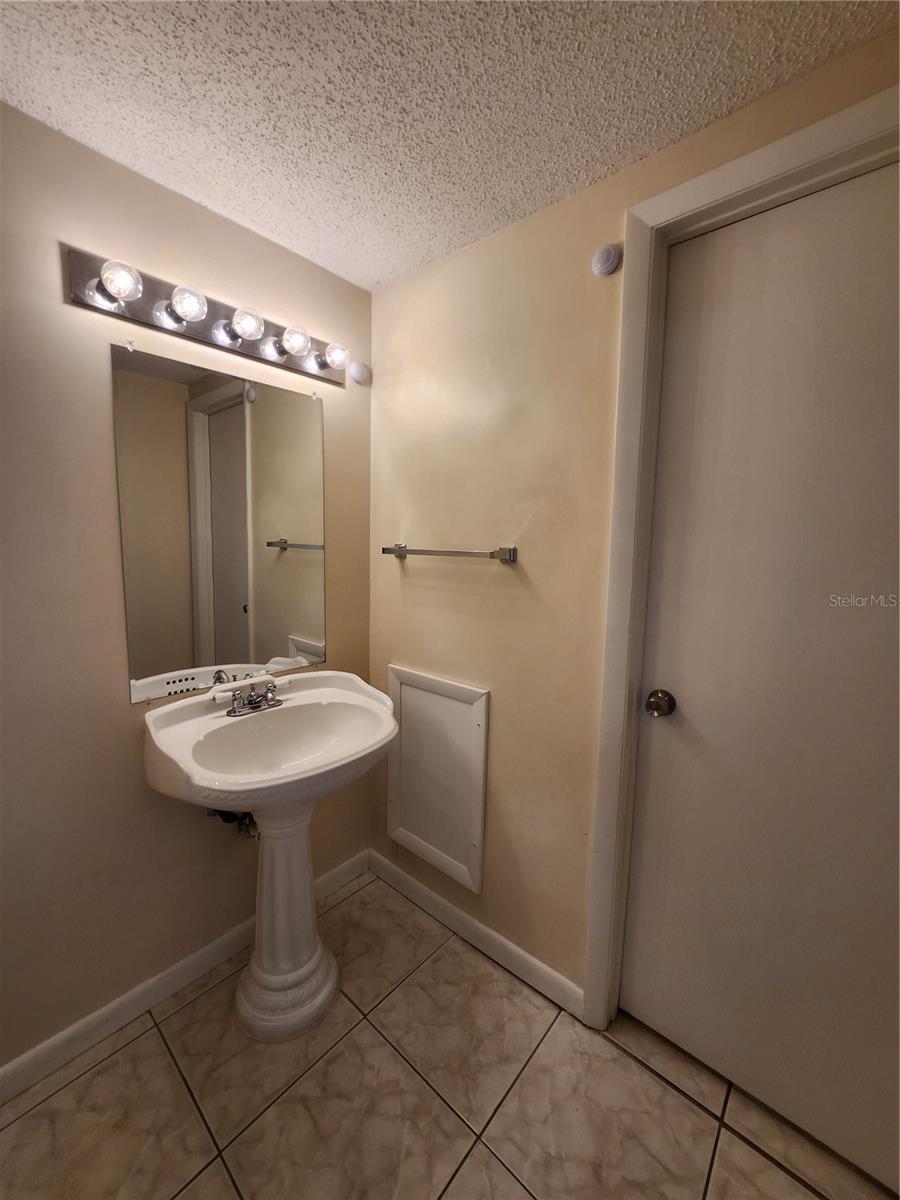 NORTHDALE SEC K - Residential Lease