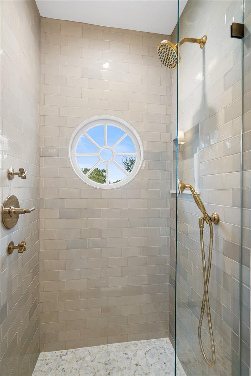 MORRISON GROVE SUB - Residential