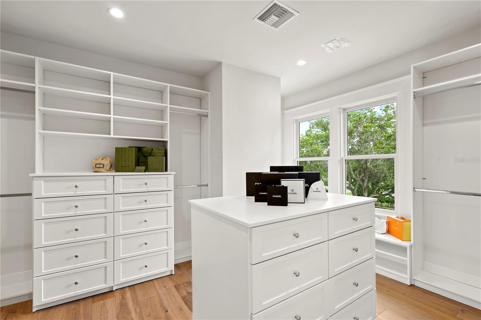 MORRISON GROVE SUB - Residential