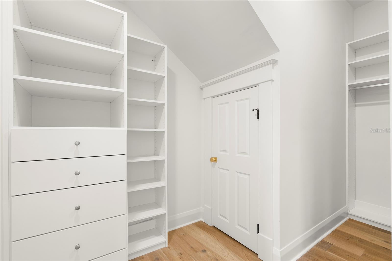 MORRISON GROVE SUB - Residential